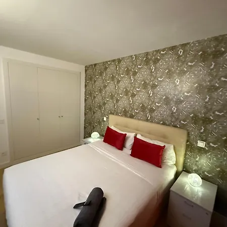 Room Plaza Madrid Exterior photo