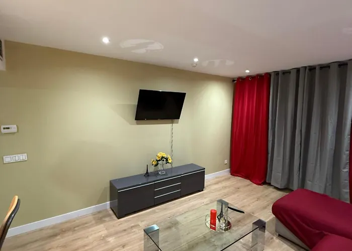 Room Plaza